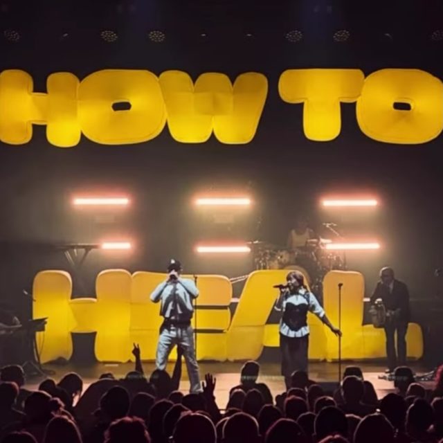 Des lettres géantes pour un grand nom du rap suisse 

Fabriquées sur mesure pour @stressmusic et sa tournée 2026-2027, ces lettres monumentales prennent place sur scène pour accompagner chaque date. Un projet que nous avons eu un immense plaisir à réaliser.

Un grand merci à Stress pour sa gentillesse, sa disponibilité et la confiance qu'il nous a accordée dès le premier échange. Travailler avec un artiste aussi engagé dans son spectacle, c'est un privilège.

Toute l'équipe lui souhaite une magnifique tournée, qui affiche déjà presque complet. Foncez prendre vos places avant qu'il ne soit trop tard !

#DigitalInflatables #Stress #Tournée2026 #Gonflable #Scénographie RapSuisse